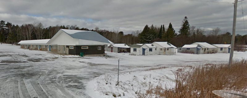 Hugos Motel and Cabins - 2016 Street View - Cabins Still Standing